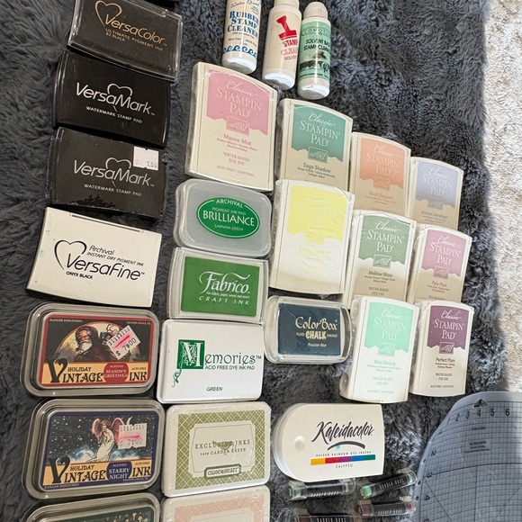 VersaColor and Stampin' Pad Ink Collection Dauber Duos Rolling Tools - Picture 1 of 16
